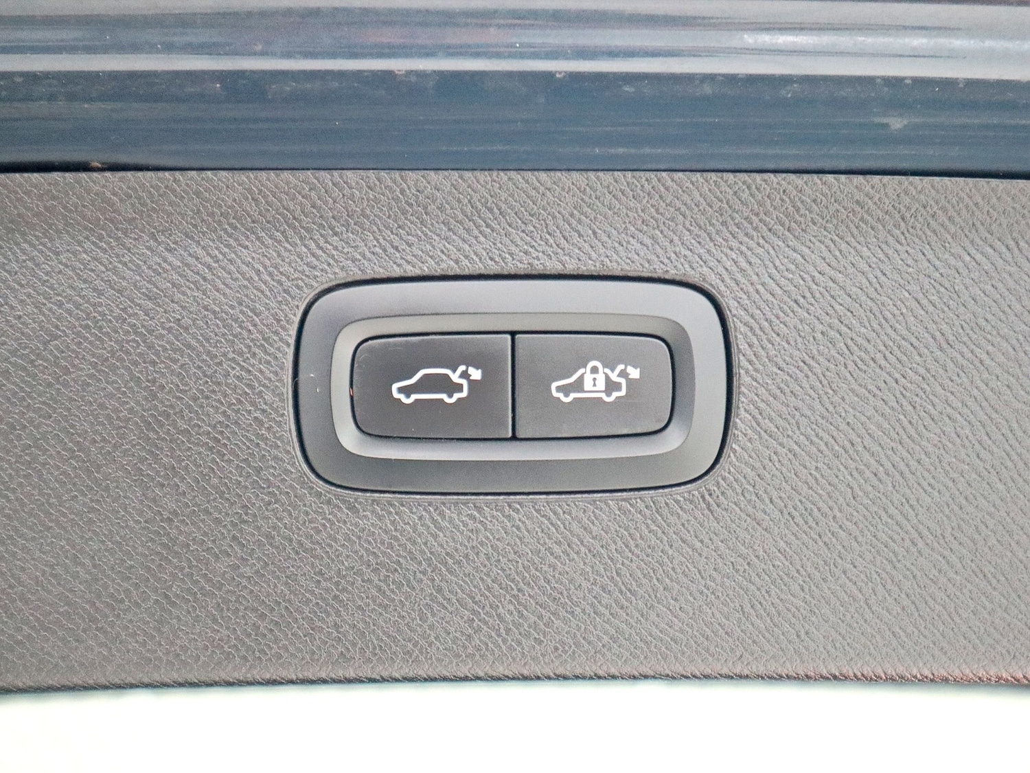 Used Volvo XC90 2021 for sale - 75976187: Photo 23