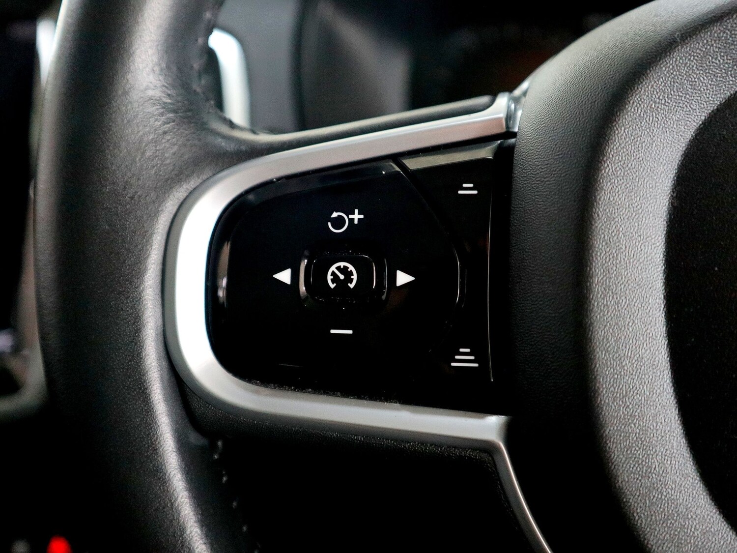 Used Volvo XC90 2021 for sale - 75976187: Photo 42