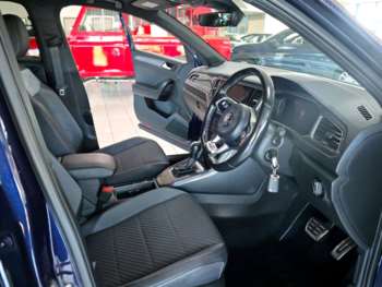 Used Volkswagen T-Roc 2019 for sale - 74179489: Photo
