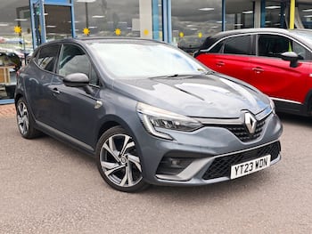 Used Renault Clio 2023 for sale - 79780138: Photo