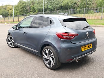 Used Renault Clio 2023 for sale - 79780138: Photo