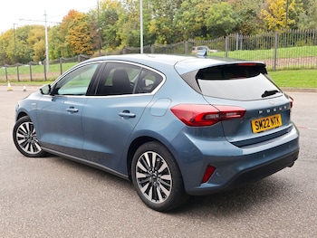 Used Ford Focus 2022 for sale - 76281803: Photo