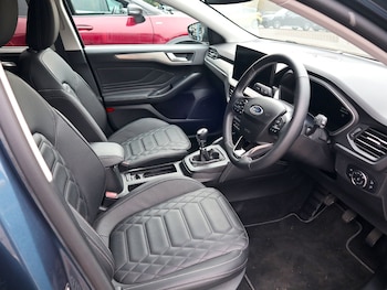 Used Ford Focus 2022 for sale - 76281803: Photo