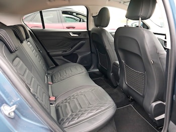 Used Ford Focus 2022 for sale - 76281803: Photo