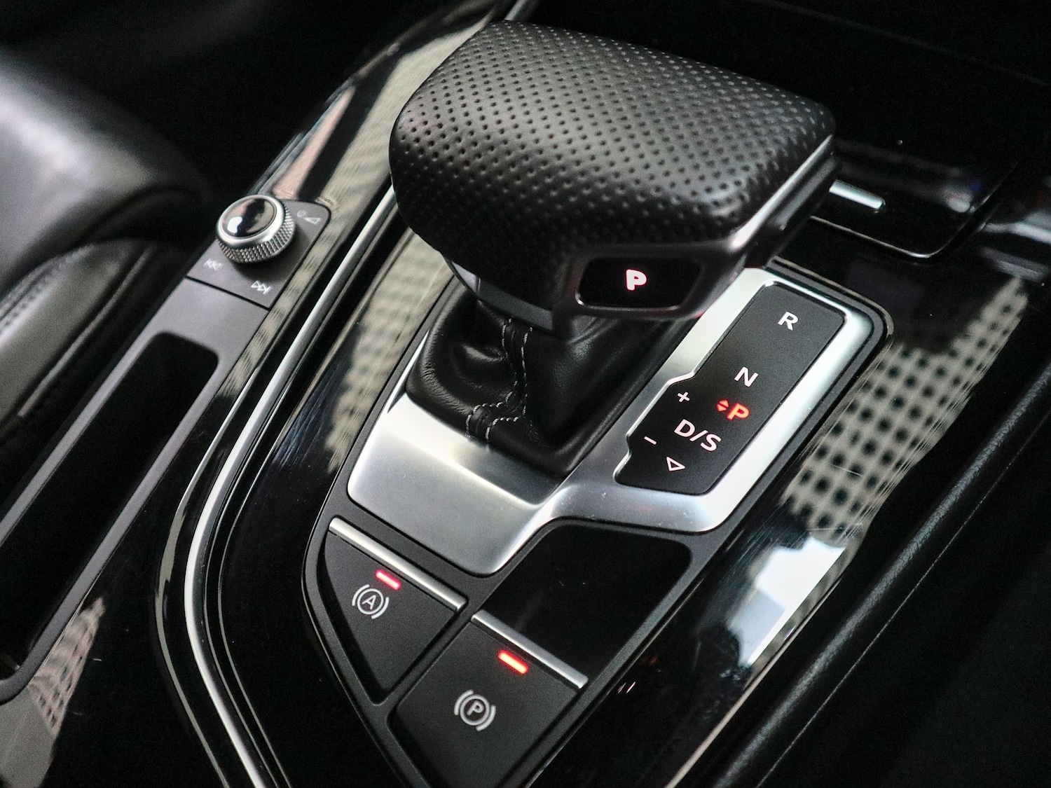 Used Audi A4 2021 for sale - 77548490: Photo 43