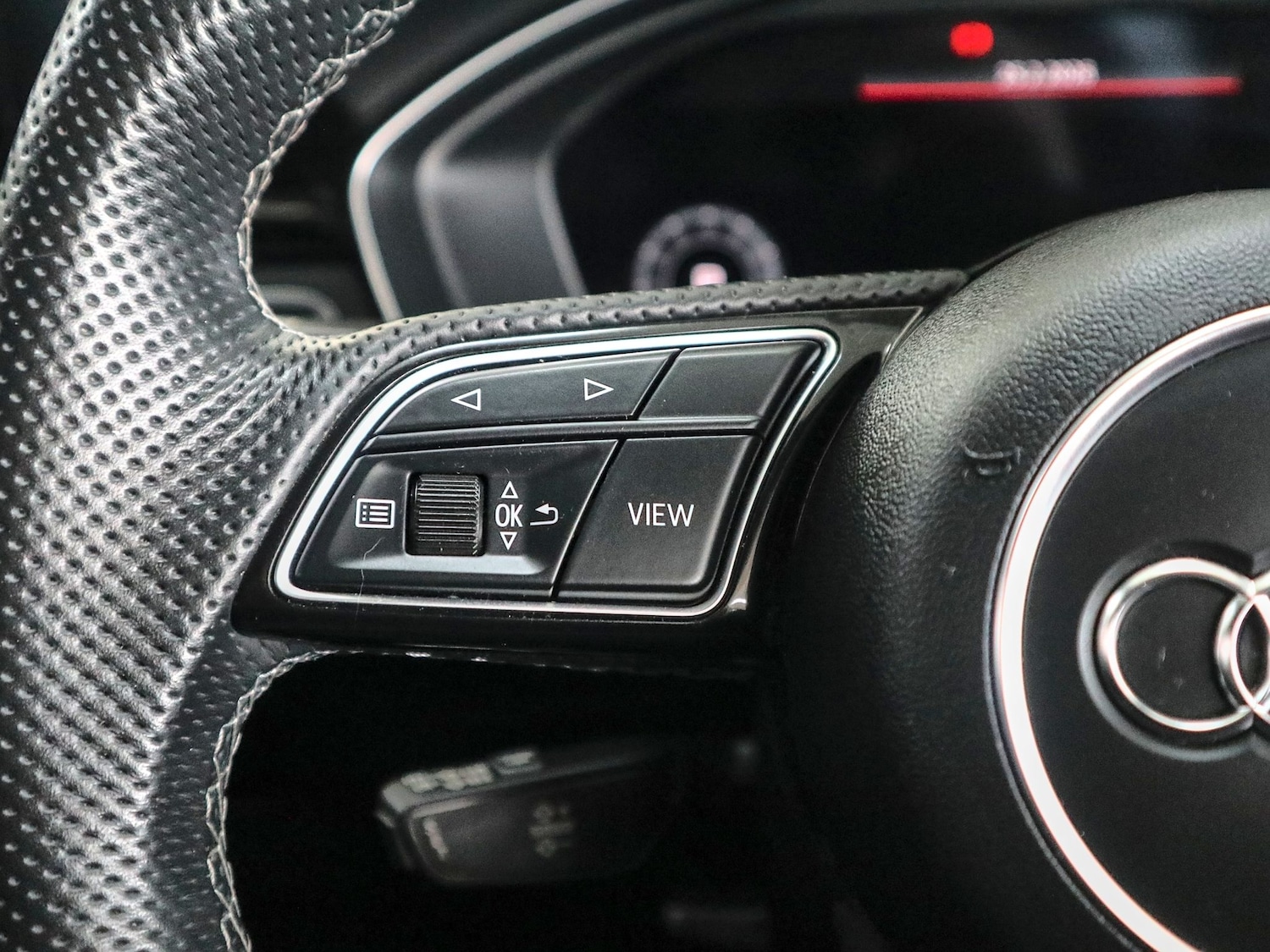 Used Audi A4 2021 for sale - 77548490: Photo 44