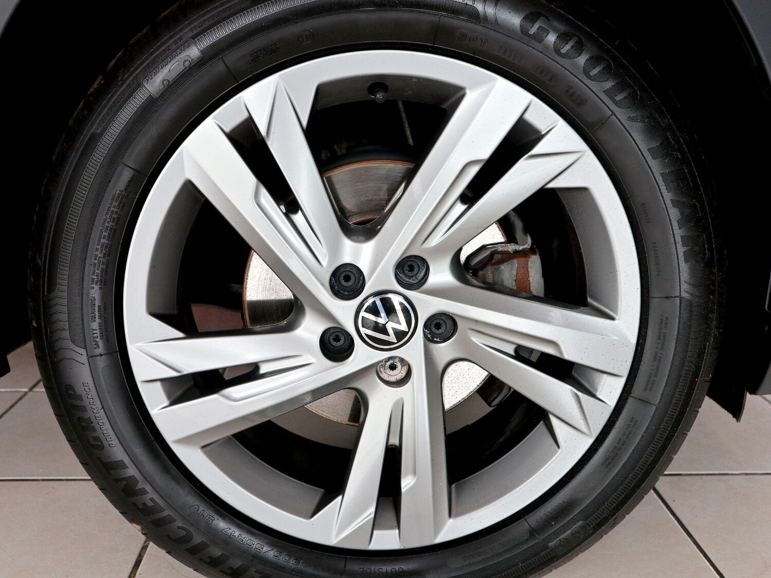 Used Volkswagen Taigo 2023 for sale - 76082897: Photo 18