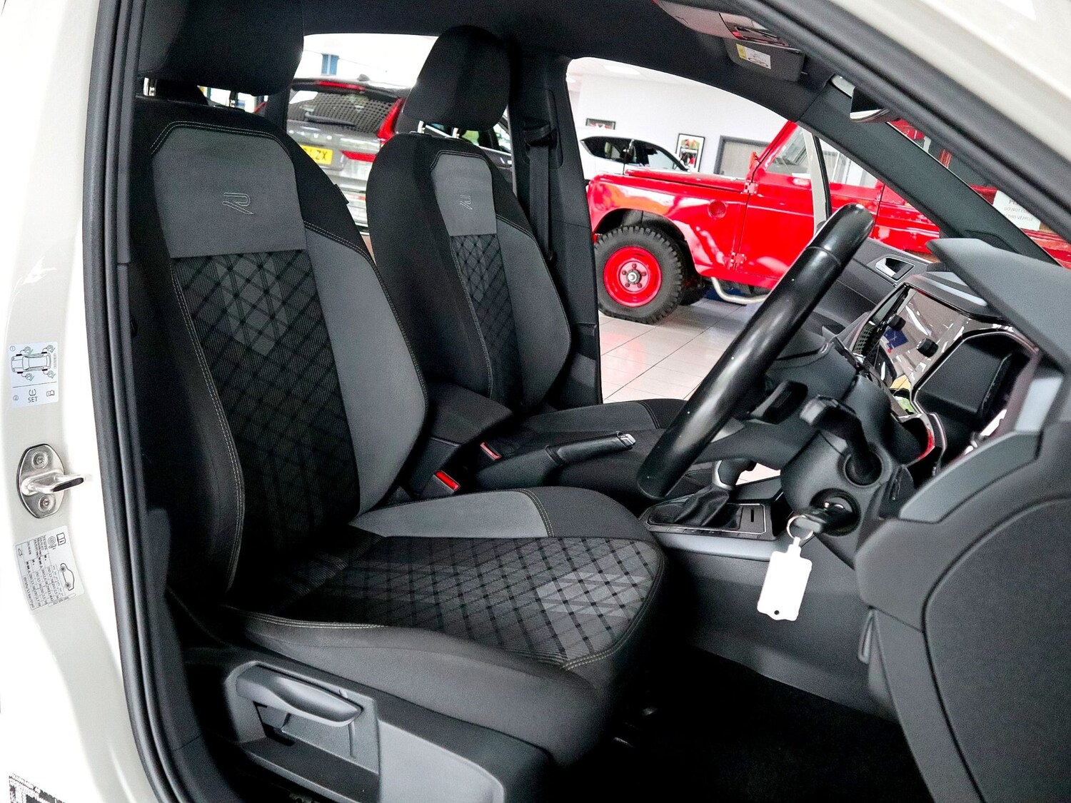 Used Volkswagen Taigo 2023 for sale - 76082897: Photo 19