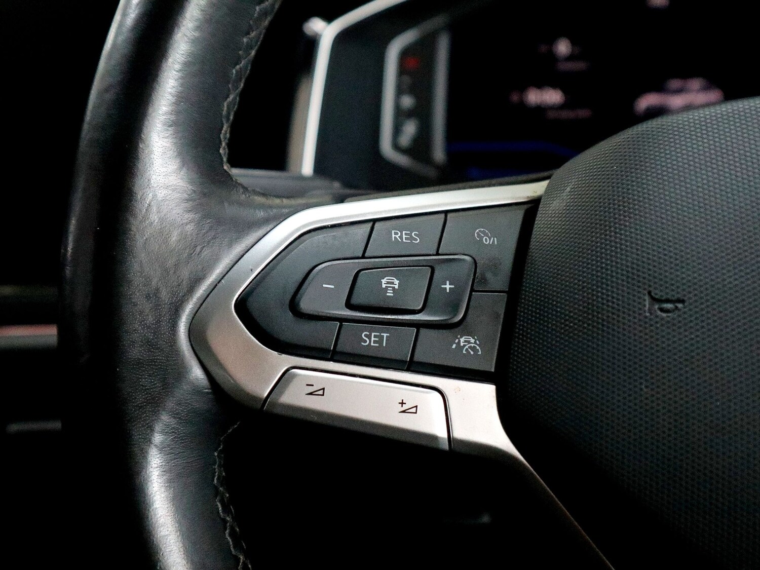 Used Volkswagen Taigo 2023 for sale - 76082897: Photo 40