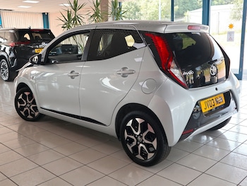Used Toyota AYGO 2019 for sale - 79011111: Photo