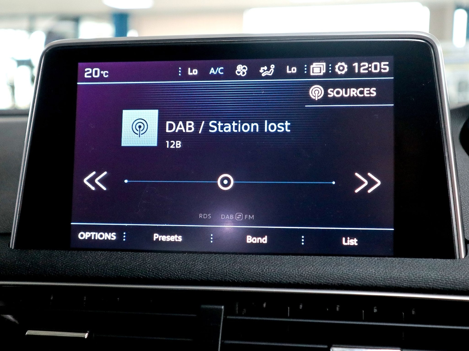 Used Peugeot 5008 2020 for sale - 76591644: Photo 30