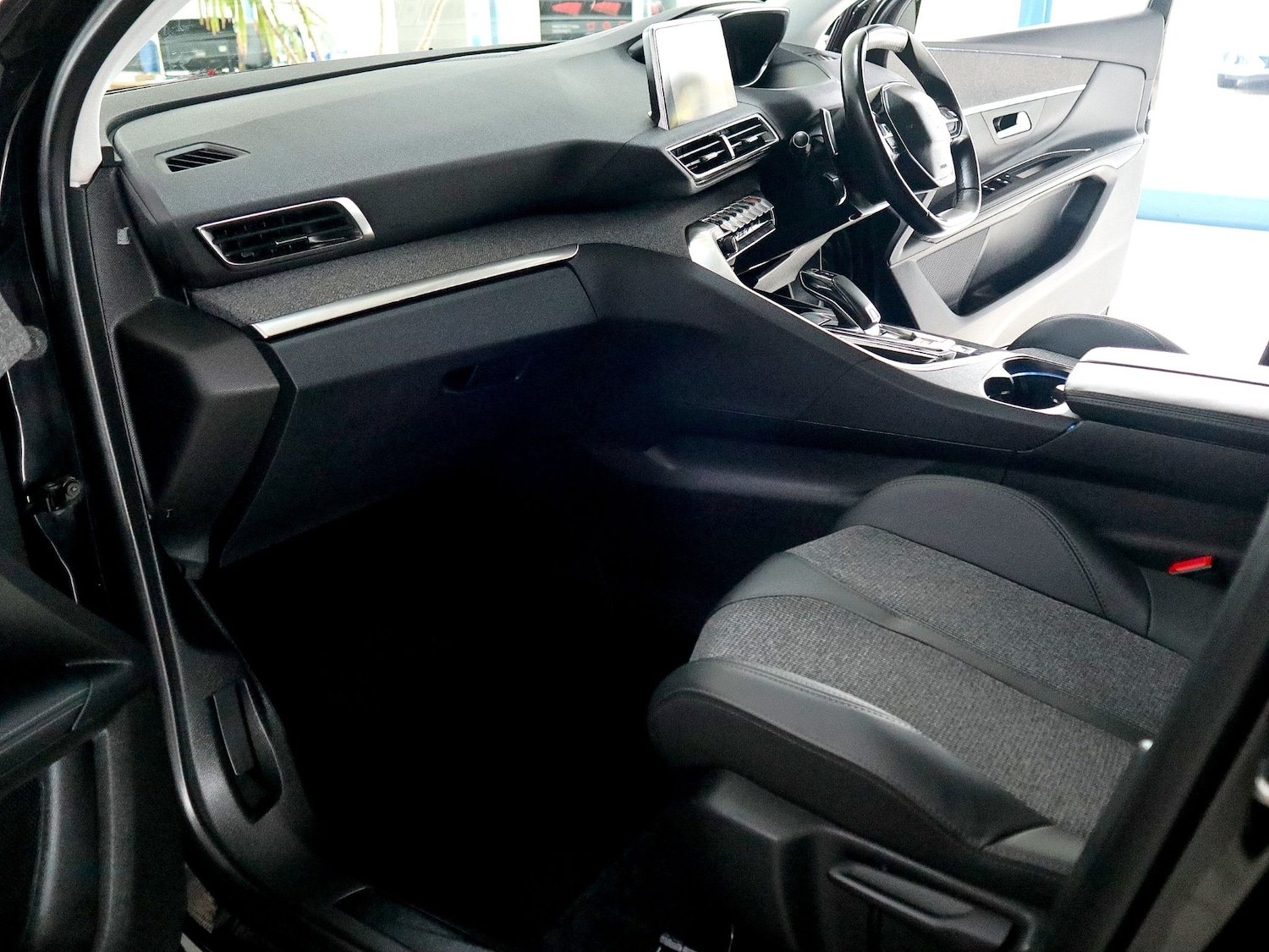 Used Peugeot 5008 2020 for sale - 76591644: Photo 4