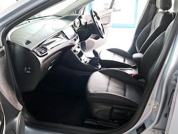 Used Vauxhall Astra 2020 for sale - 75518133: Photo