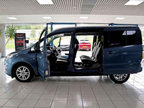 Used Ford Grand Tourneo Connect 2019 for sale - 76000432: Photo 17