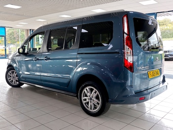 Used Ford Grand Tourneo Connect 2019 for sale - 76000432: Photo