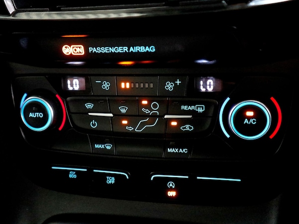 Used Ford Grand Tourneo Connect 2019 for sale - 76000432: Photo 33