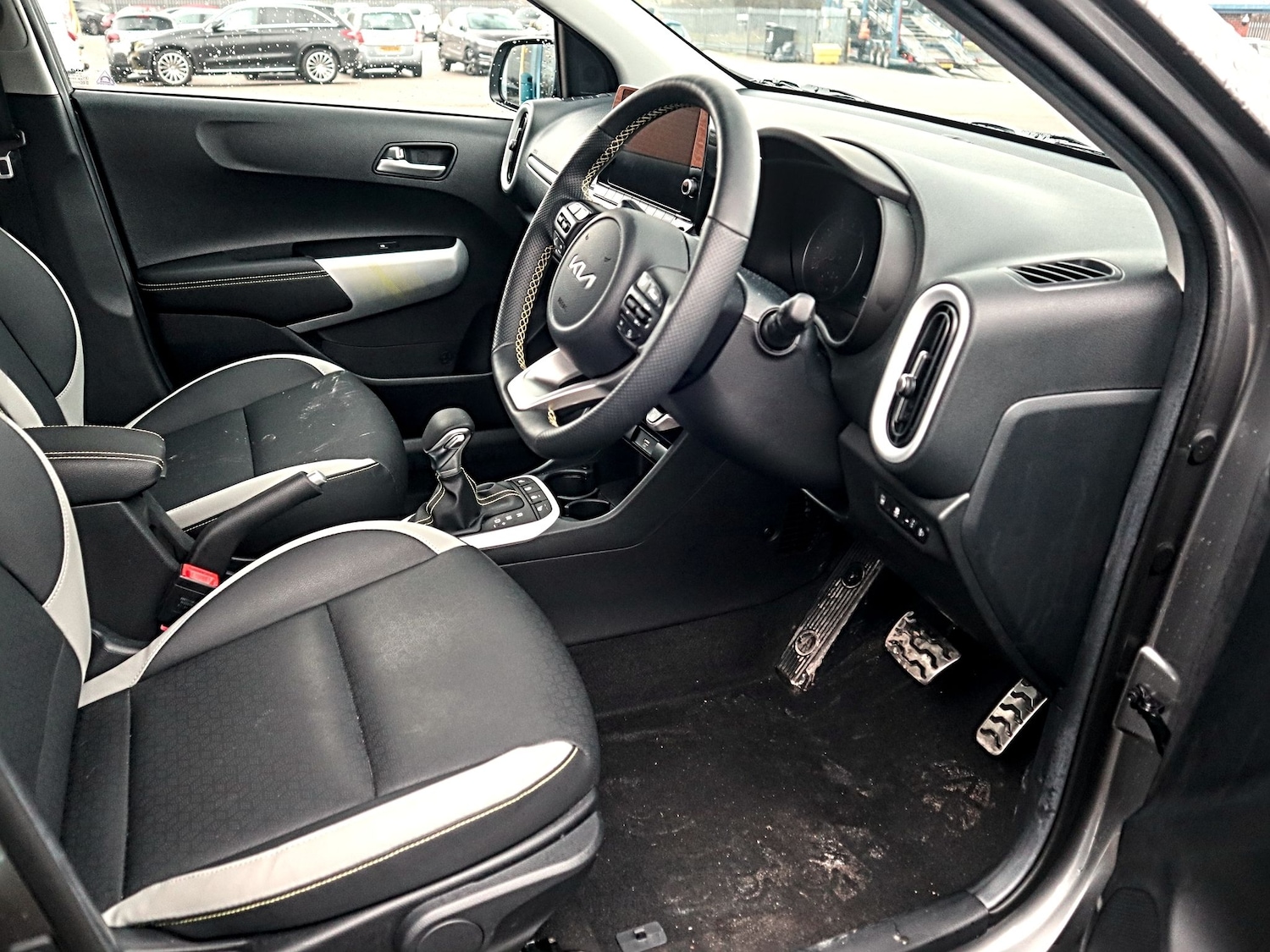 Used Kia Picanto 2022 for sale - 77251432: Photo 3