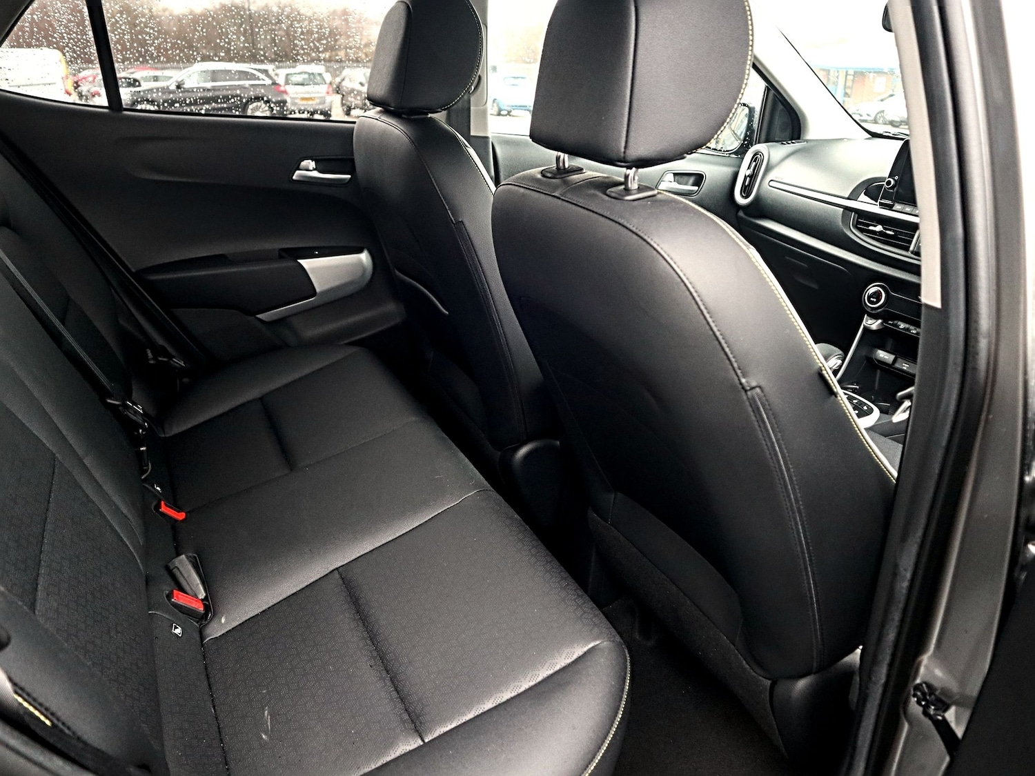 Used Kia Picanto 2022 for sale - 77251432: Photo 4