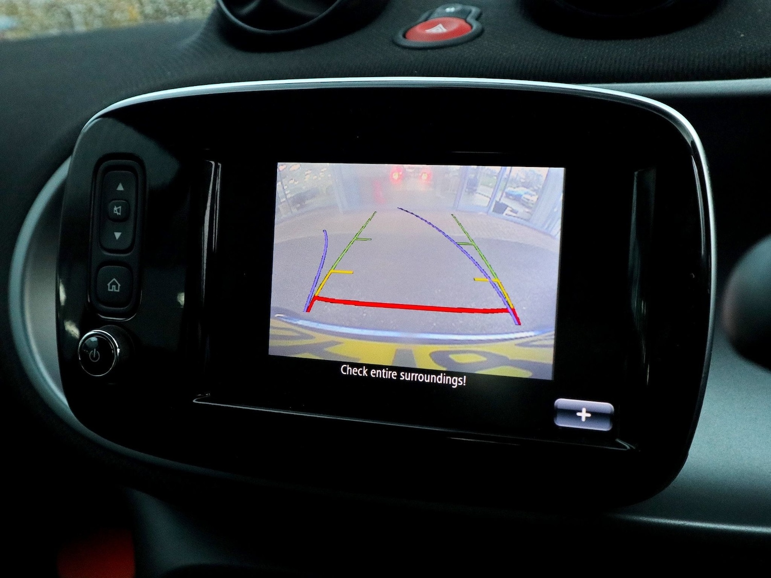 Used smart fortwo 2018 for sale - 76431088: Photo 3