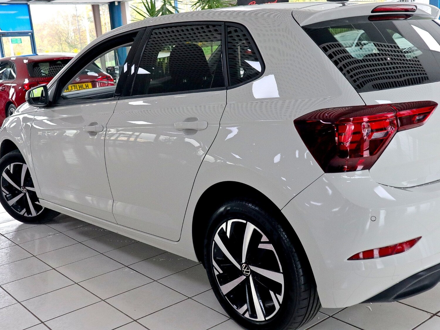 Used Volkswagen Polo 2024 for sale - 76347405: Photo 13