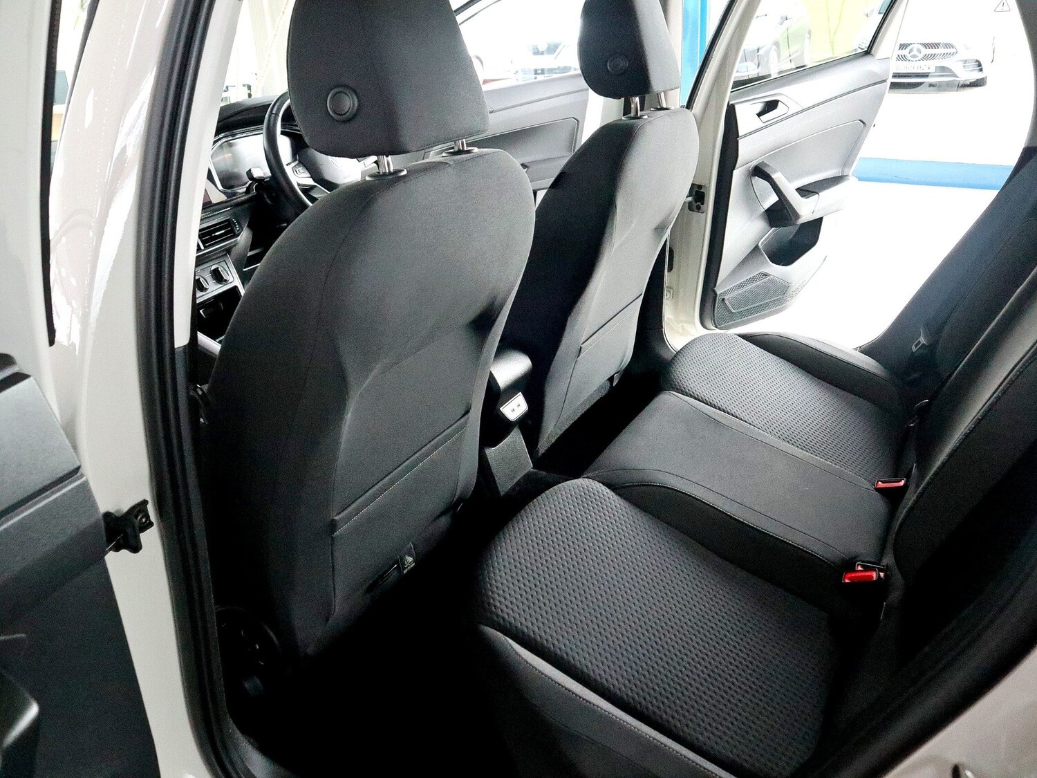 Used Volkswagen Polo 2024 for sale - 76347405: Photo 20