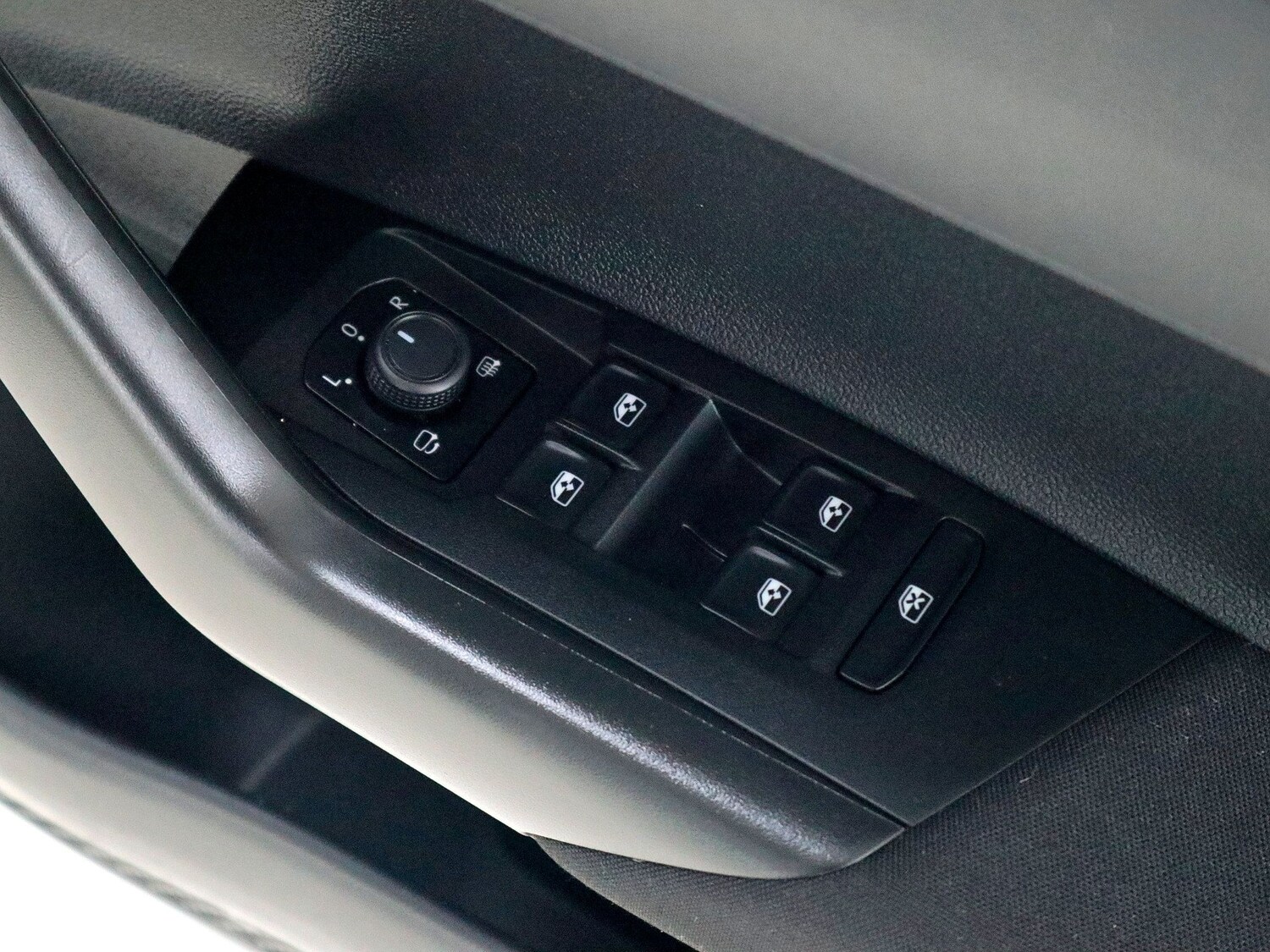 Used Volkswagen Polo 2024 for sale - 76347405: Photo 24