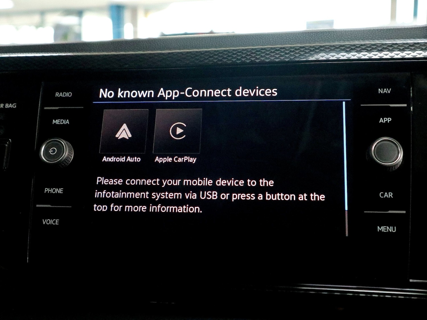 Used Volkswagen Polo 2024 for sale - 76347405: Photo 32