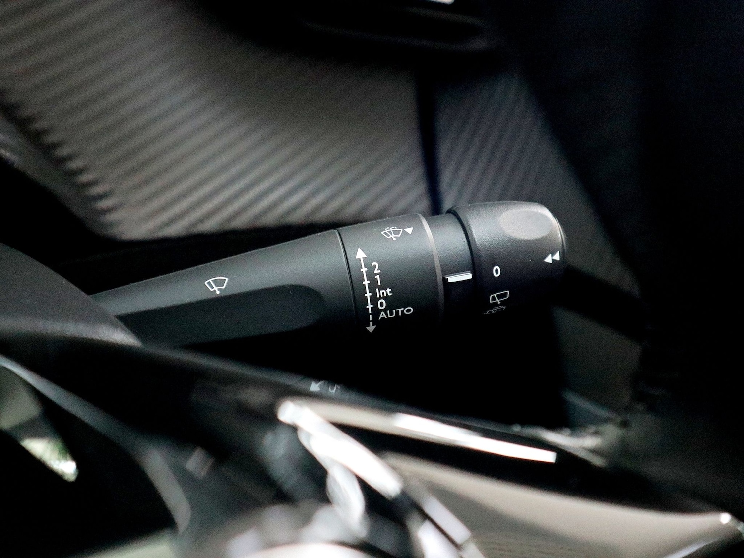 Used Peugeot 2008 2020 for sale - 78155707: Photo 40