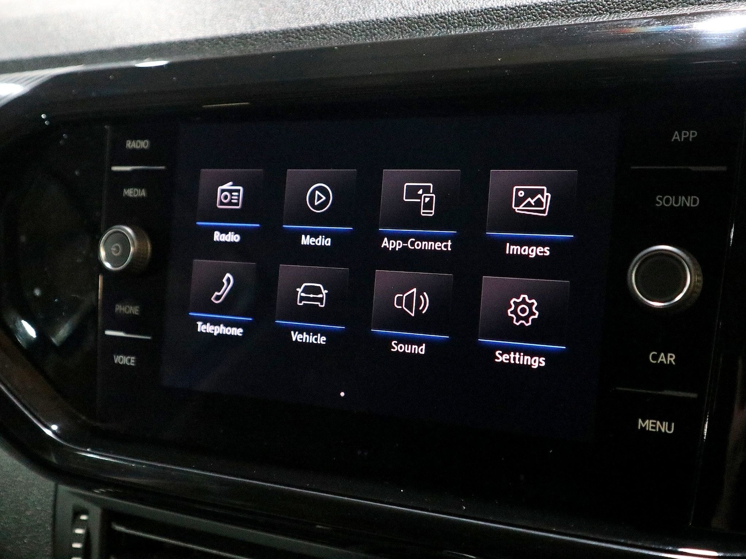 Used Volkswagen T-Cross 2019 for sale - 77154628: Photo 6