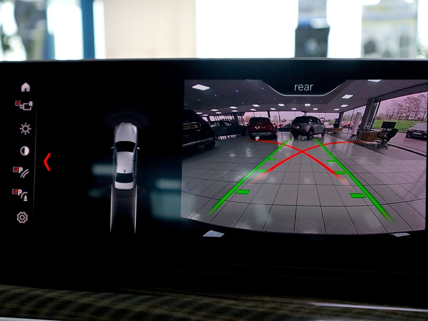 Used BMW 5 Series 2018 for sale - 76431089: Photo 32