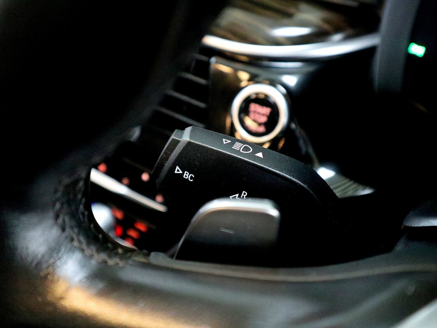 Used BMW 5 Series 2018 for sale - 76431089: Photo 39