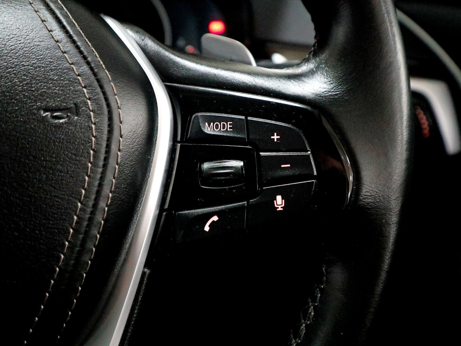 Used BMW 5 Series 2018 for sale - 76431089: Photo 40