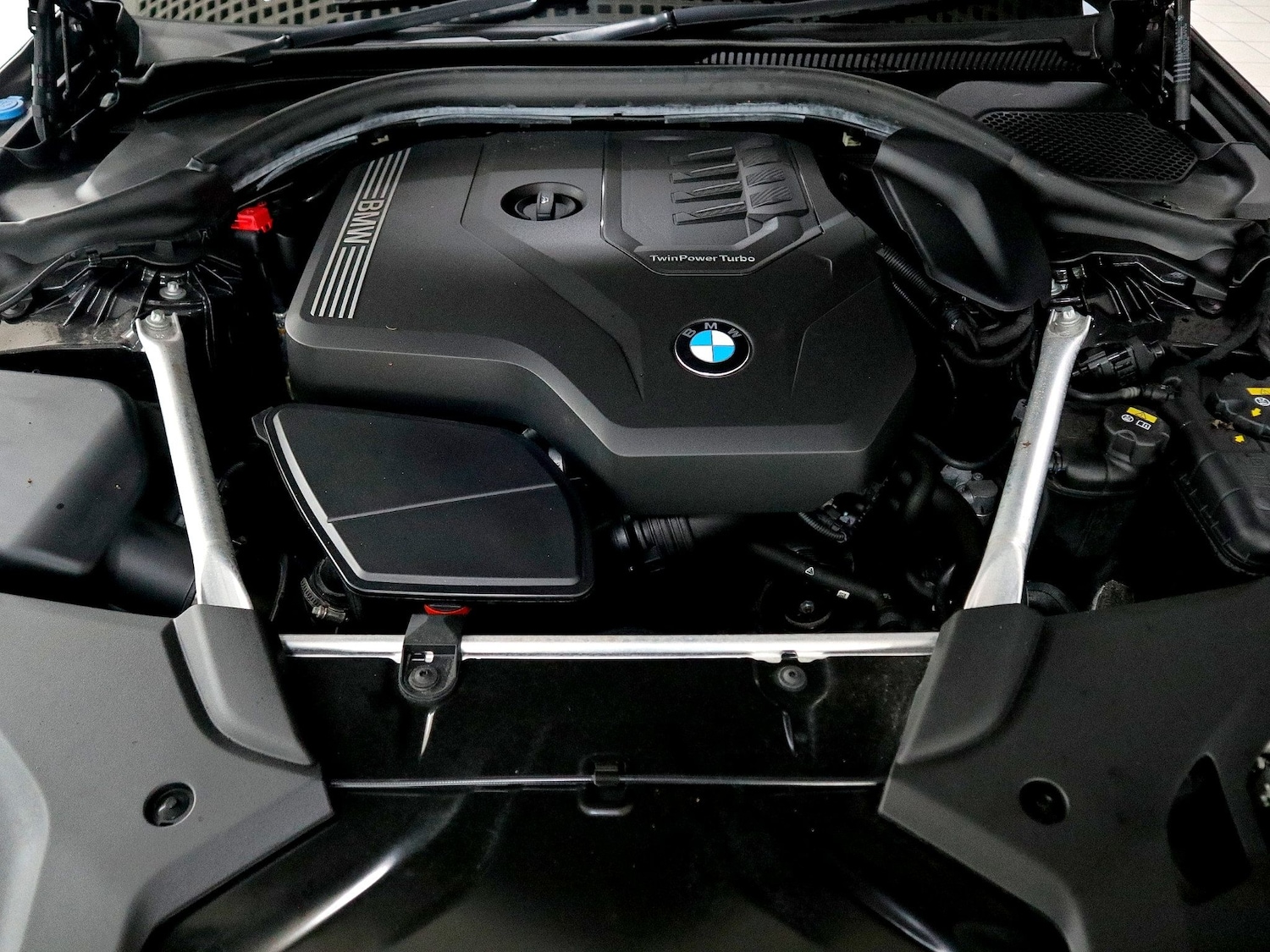 Used BMW 5 Series 2018 for sale - 76431089: Photo 43