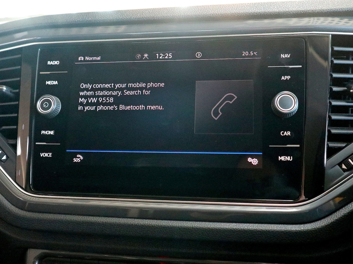 Used Volkswagen T-Roc 2021 for sale - 76741483: Photo 30