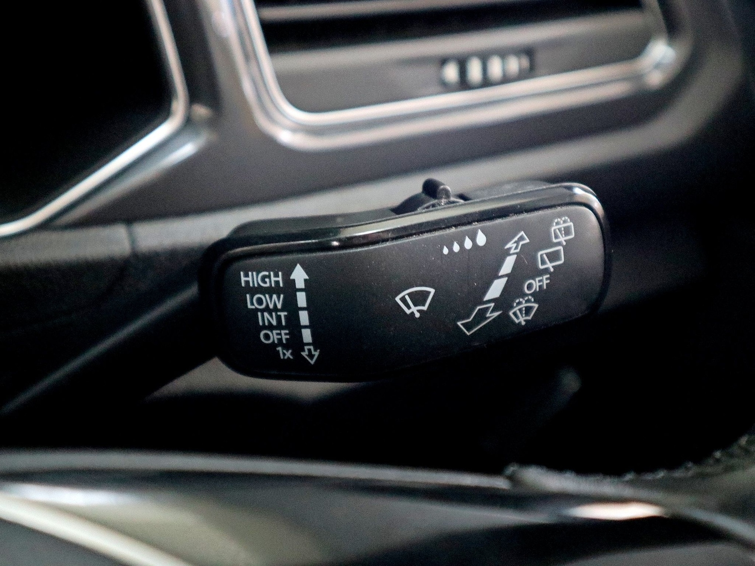 Used Volkswagen T-Roc 2021 for sale - 76741483: Photo 41