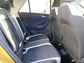 Used Volkswagen T-Roc 2021 for sale - 76741483: Photo