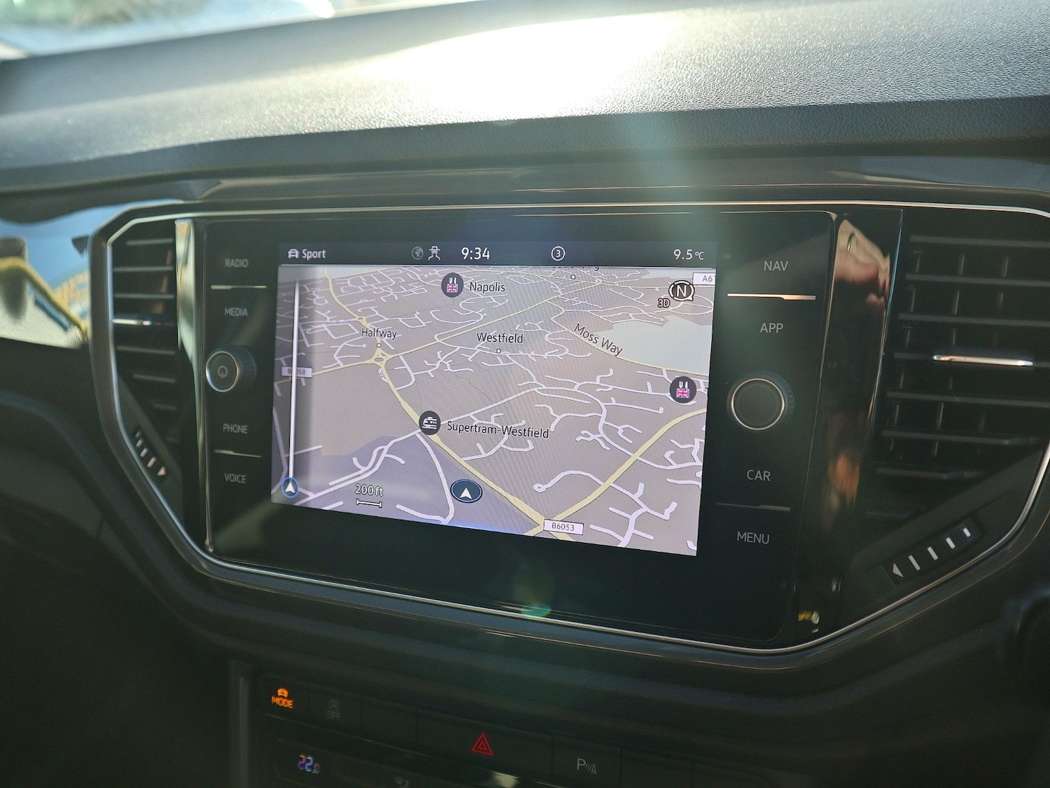 Used Volkswagen T-Roc 2021 for sale - 76741483: Photo 6