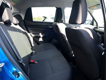 Used Suzuki Swift 2020 for sale - 75976190: Photo