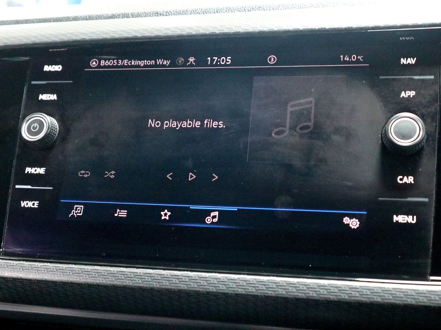 Used Volkswagen T-Cross 2023 for sale - 76369503: Photo 32