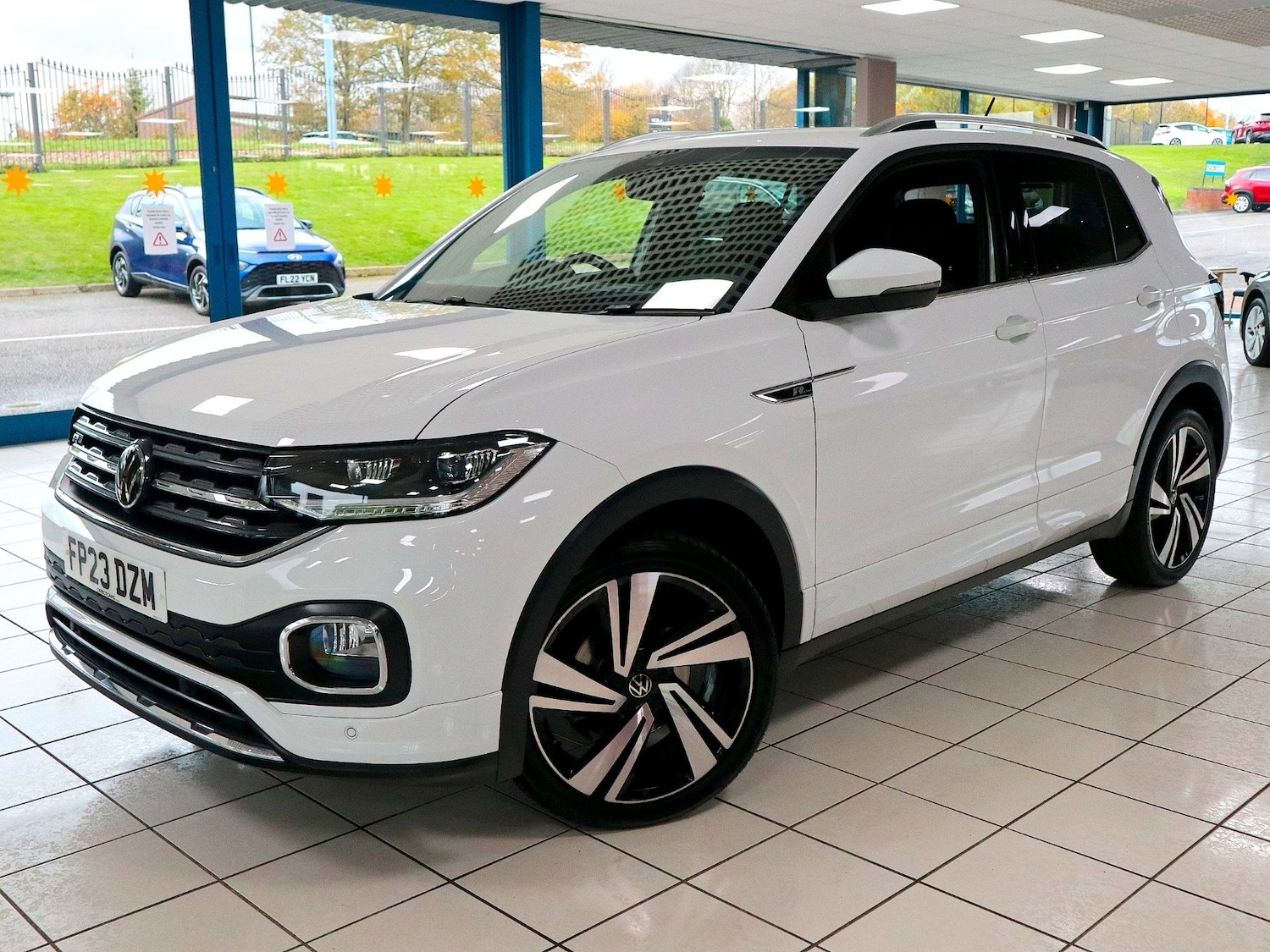 Used Volkswagen T-Cross 2023 for sale - 76369503: Photo 9