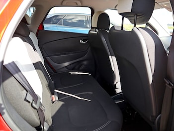 Used Renault Captur 2018 for sale - 78112674: Photo