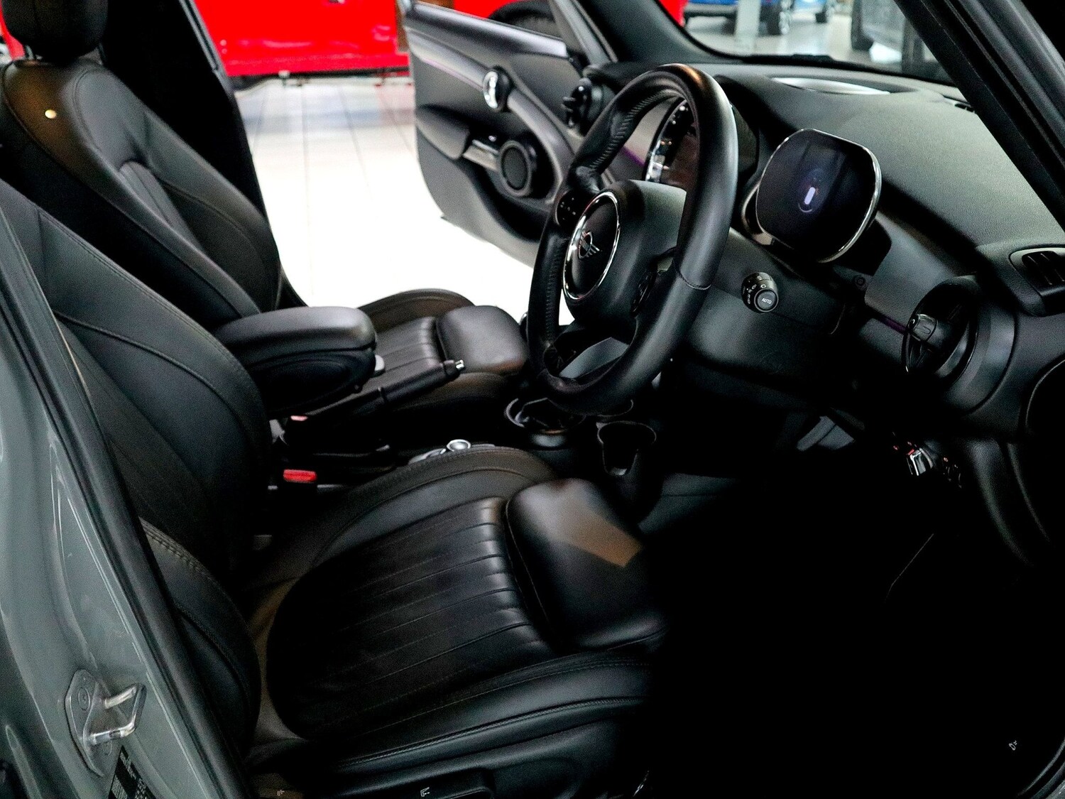 Used MINI Hatch 2021 for sale - 76799553: Photo 3