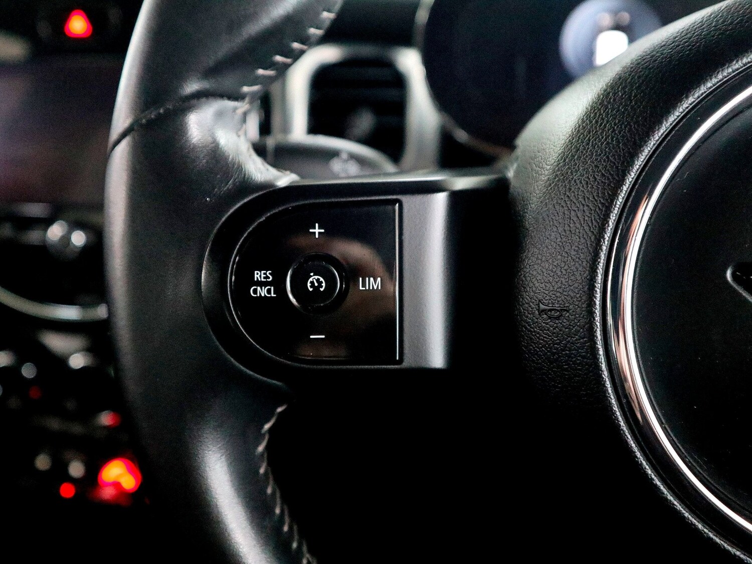 Used MINI Hatch 2021 for sale - 76799553: Photo 37