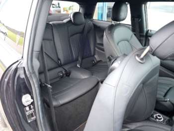 Used MINI Hatch 2021 for sale - 74475585: Photo