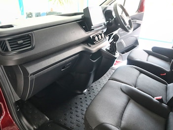 Used Renault Trafic 2024 for sale - 79531941: Photo