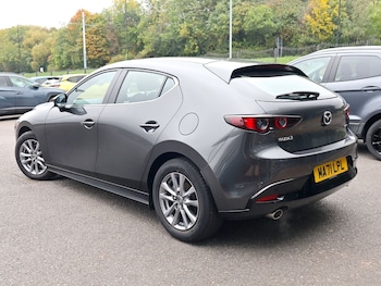 Used Mazda Mazda3 2021 for sale - 76268791: Photo 2