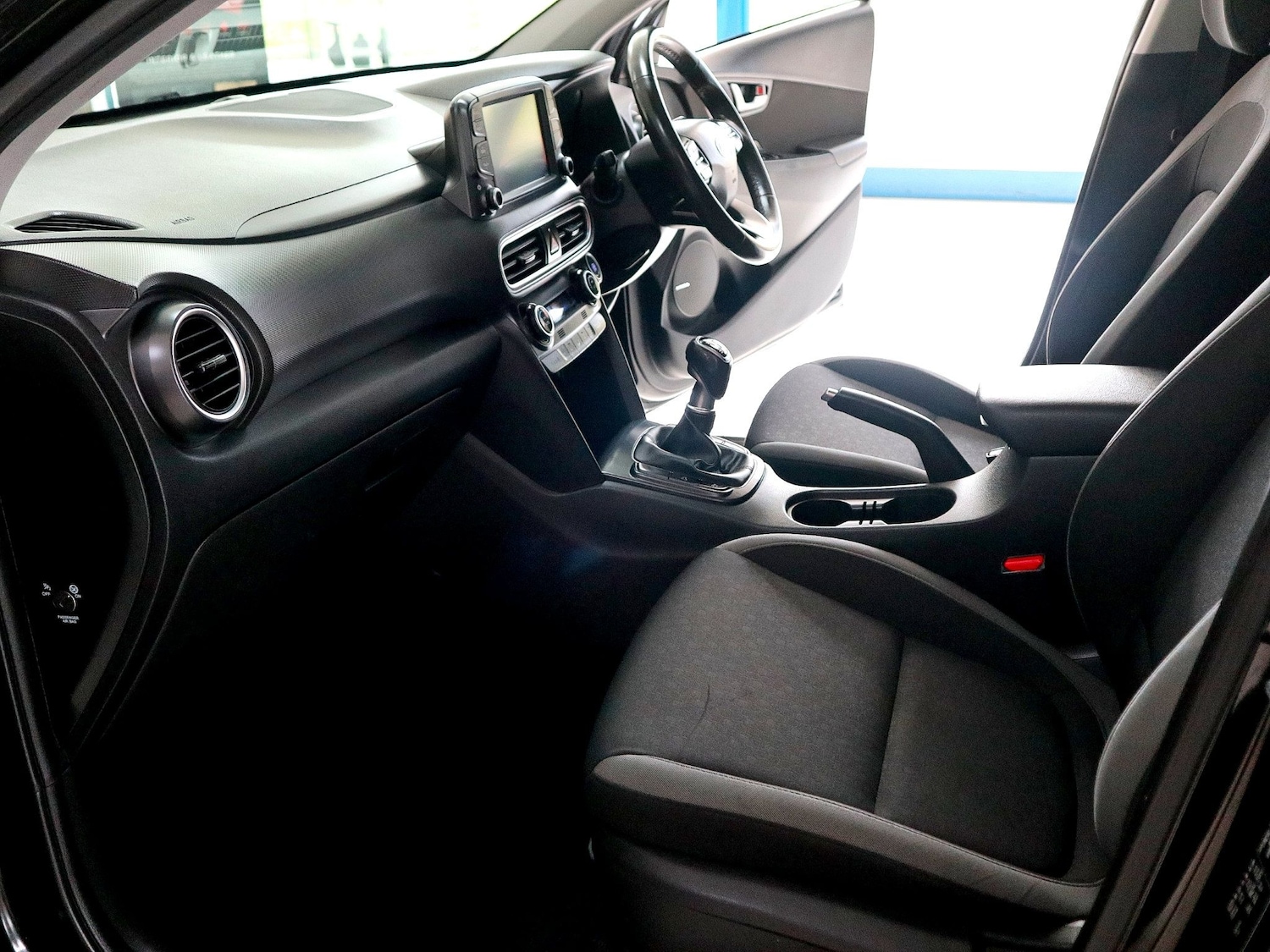 Used Hyundai KONA 2018 for sale - 76627525: Photo 4