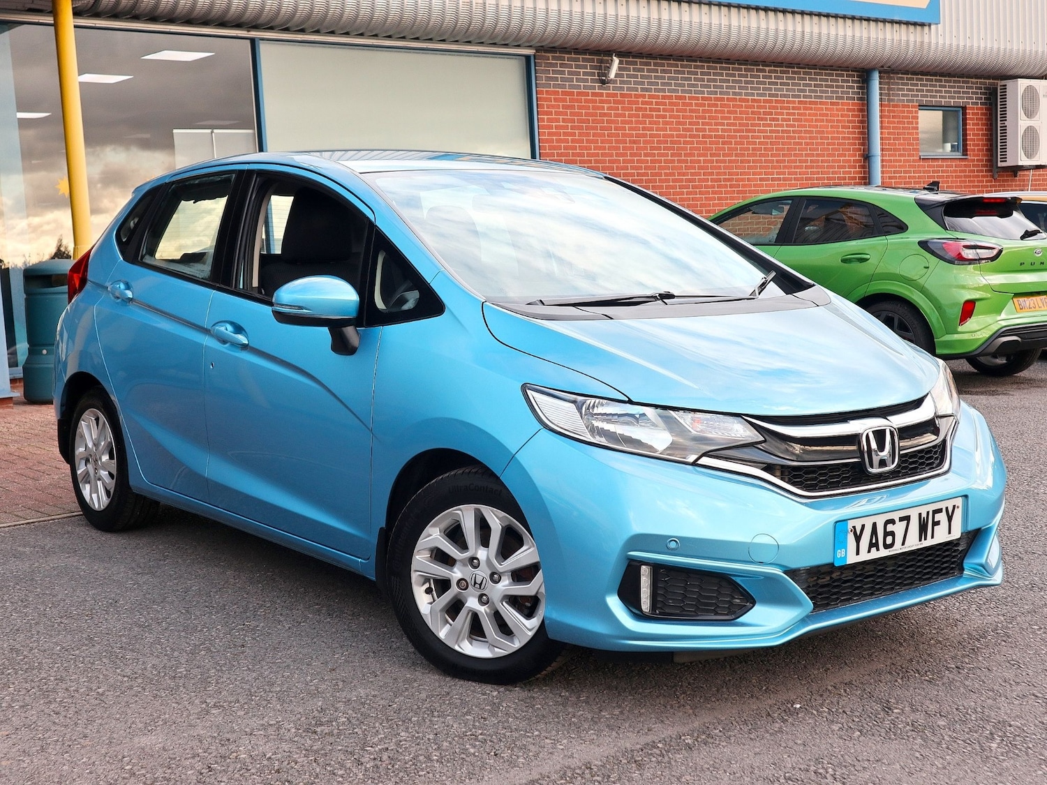 Used Honda Jazz 2018 for sale - 76369490: Photo 1