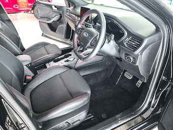 Used Ford Focus 2021 for sale - 79740112: Photo