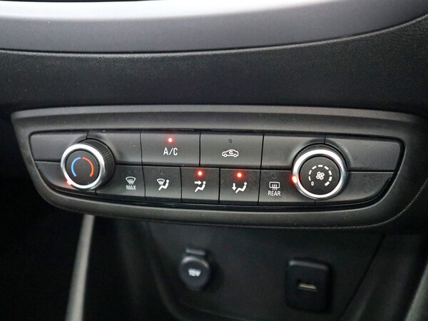 Used Vauxhall Crossland 2023 for sale - 74988062: Photo 31